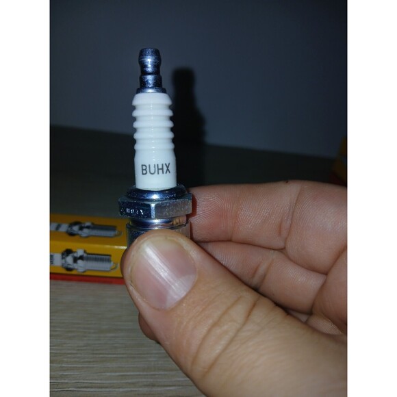 Set Of 5 NGK 2522 Spark Plugs BUHX Made In Japan EAC - Picture 4 of 16